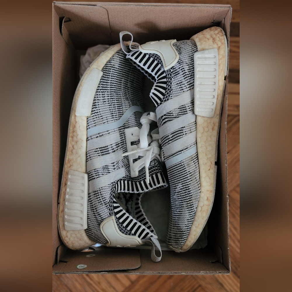 Adidas NMD R1